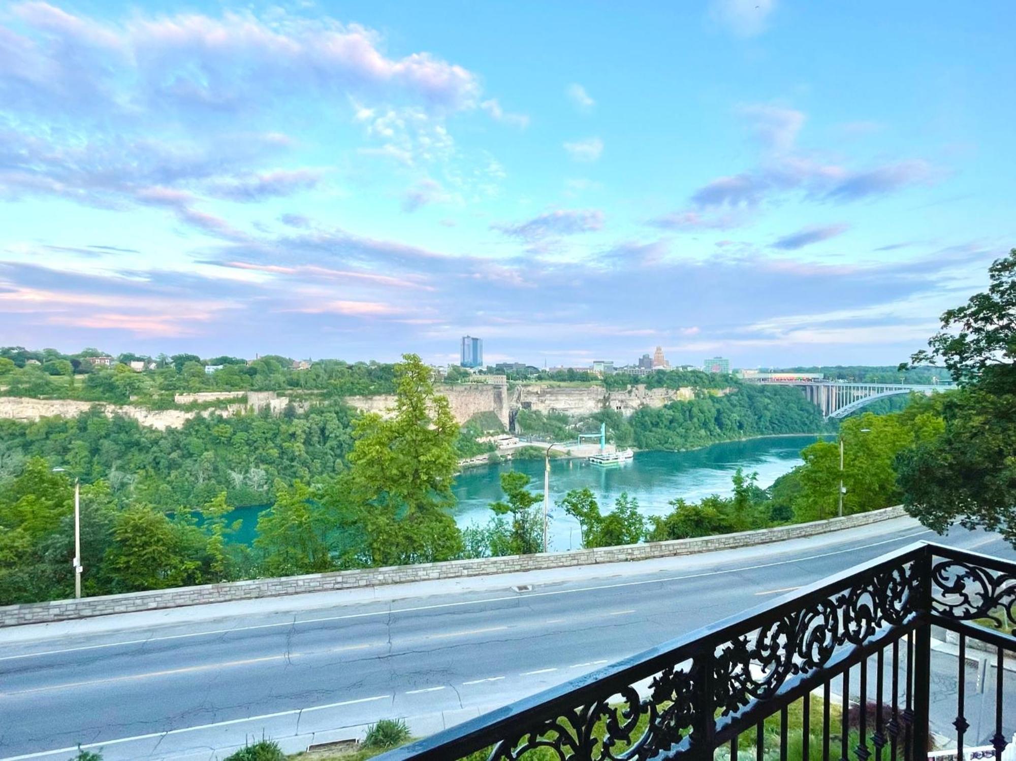 Grandview Boutique 4* Niagara Falls