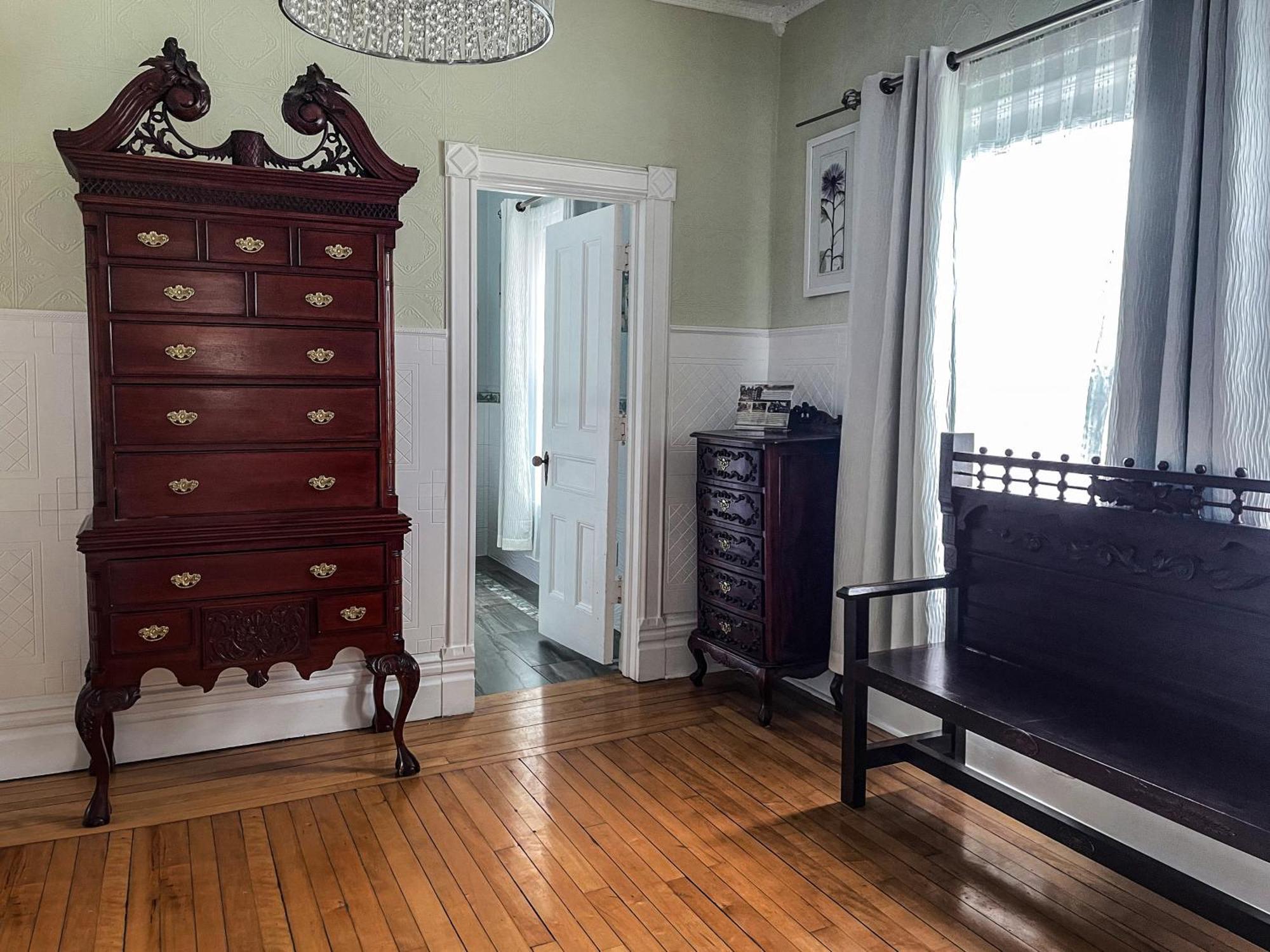 Grandview Boutique 4*