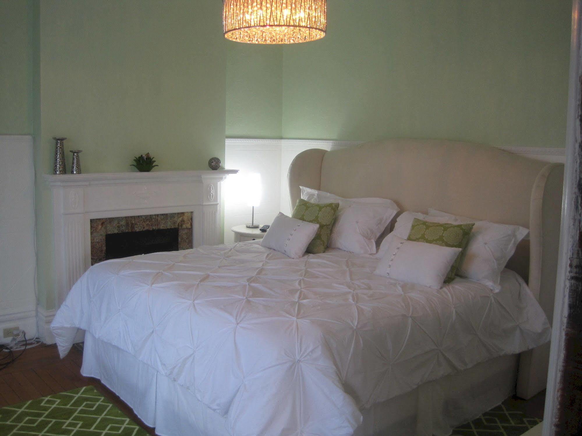 Grandview Boutique Bed & Breakfast